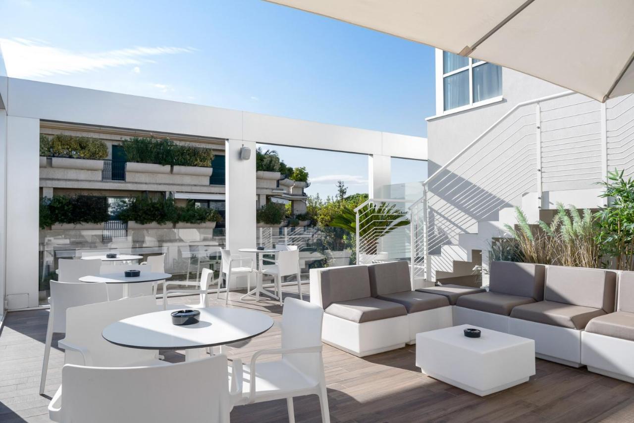 Dan Hotel Riccione Exteriör bild